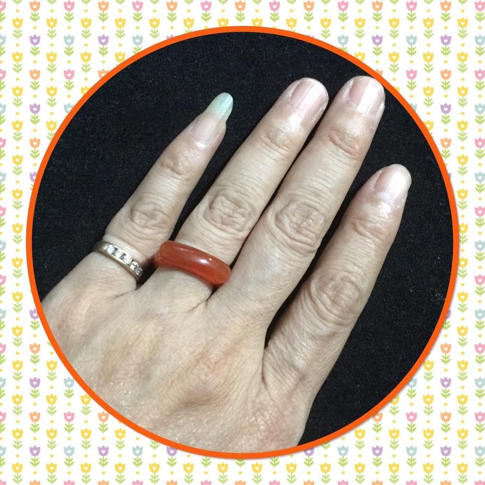 Elegant natural red agate jade ring